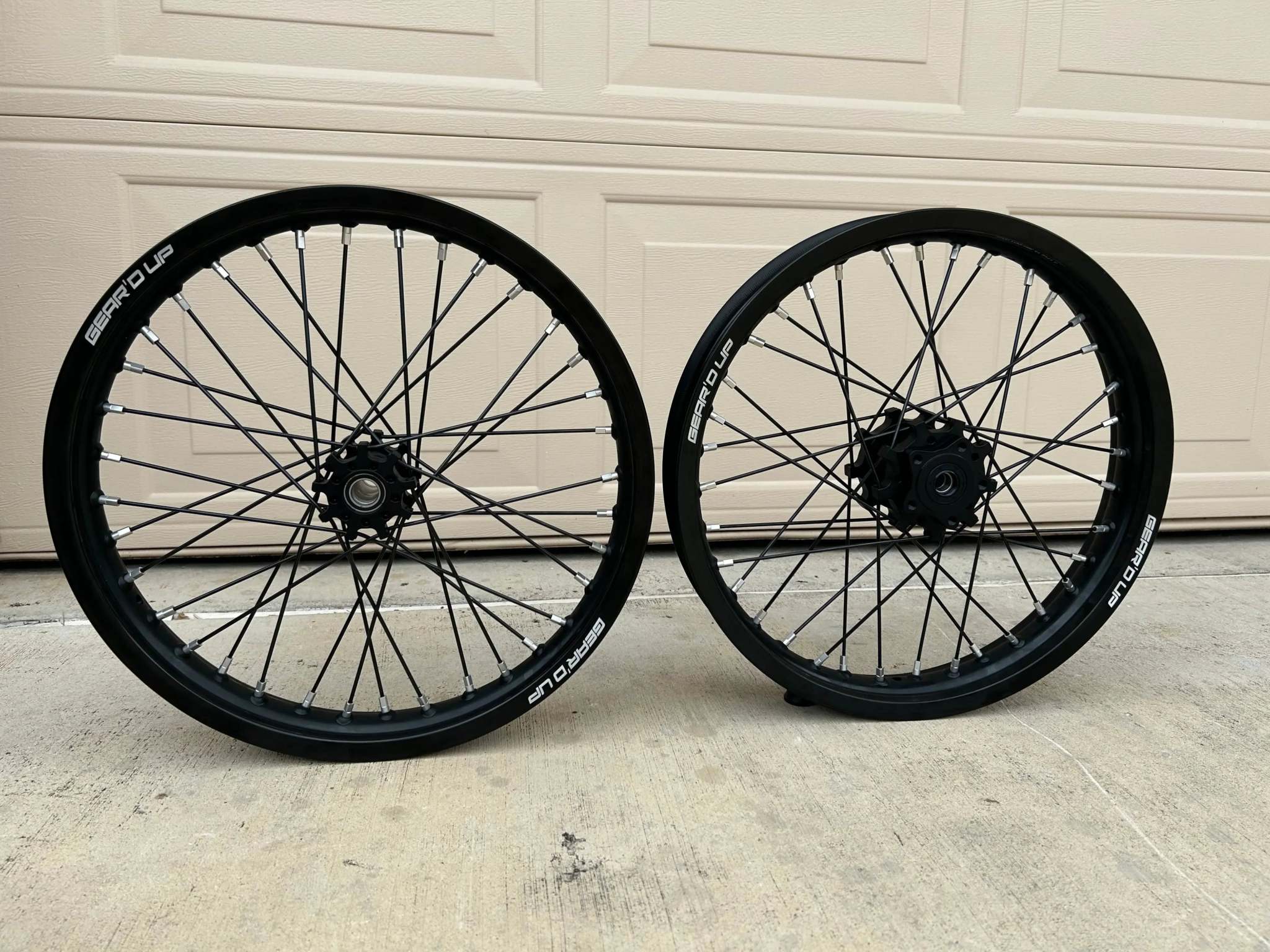 CUSTOM E-MOTO WHEEL BUILDER- Surron/ Talaria/ E-Ride Pro