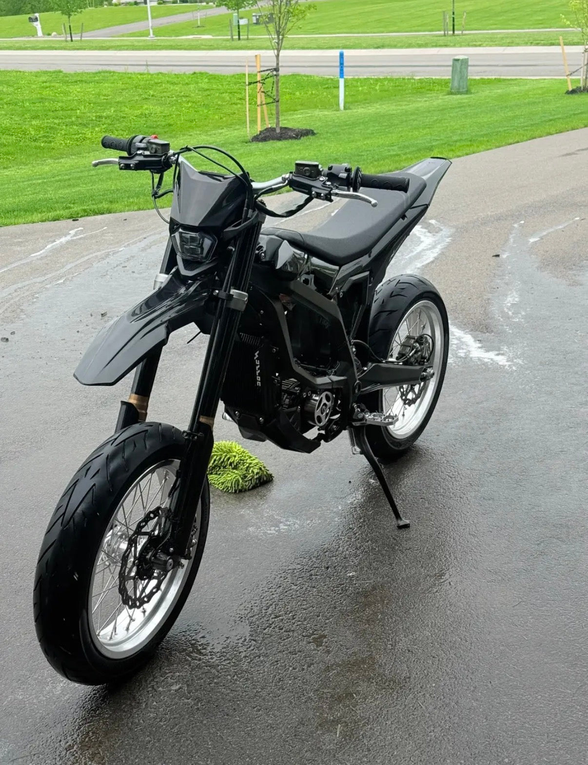 Surron Ultra Bee 17