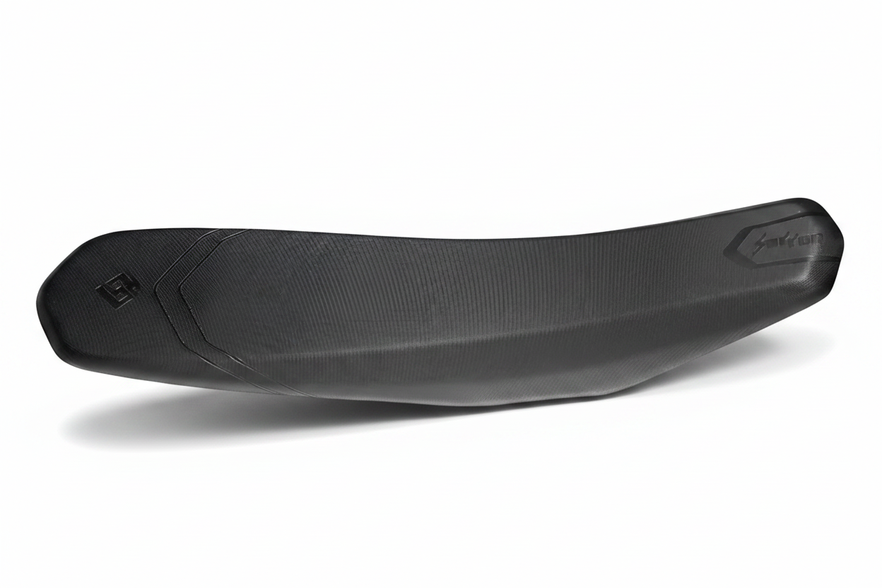 low-cut seat for ultra bee